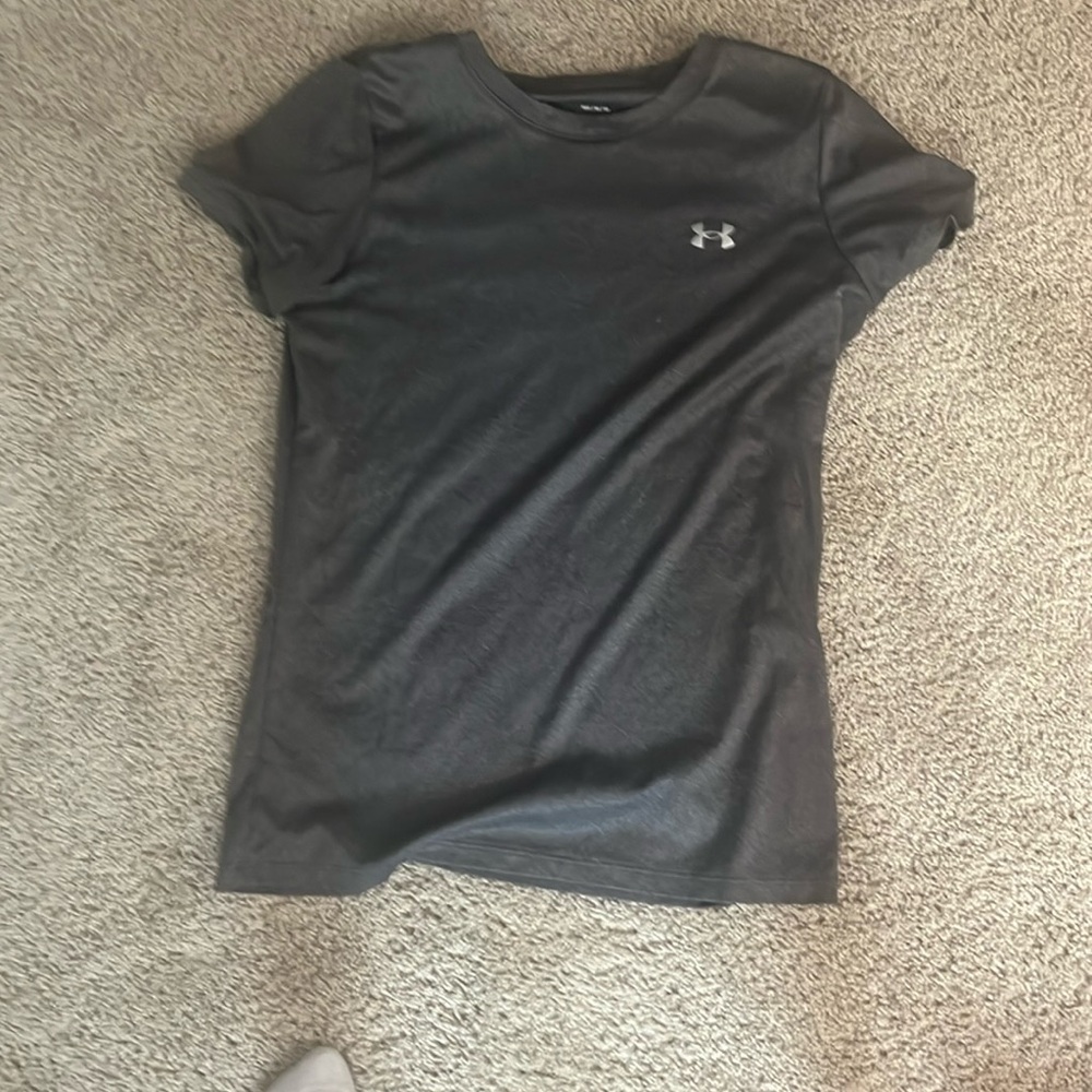 Under armour grey athletic shirt